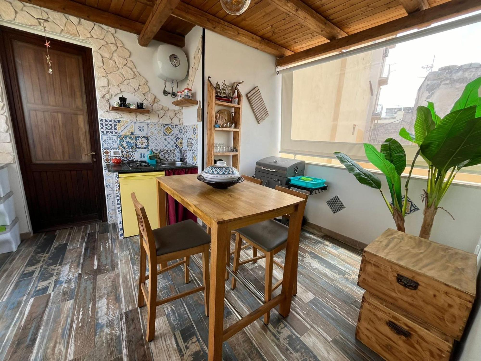 Casa Alta Leilighet Trapani Eksteriør bilde